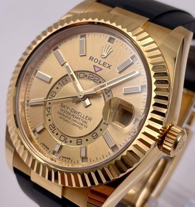 Rolex Sky-dweller 326238 Yellow Gold Champagne Dial Oysterflex Unworn 2023