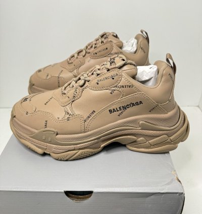 New Balenciaga Men Size 40 Triple Allover Logo Sneaker