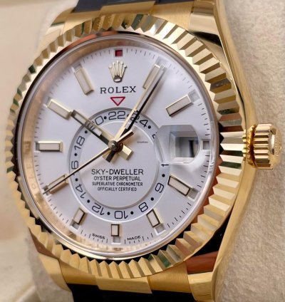 Rolex Sky-dweller 326238 Yellow Gold White Dial Oysterflex Unworn 2023