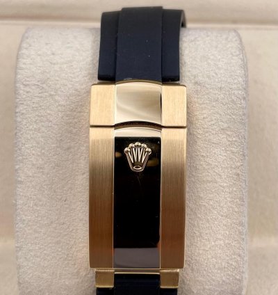 Rolex Sky-dweller 326238 Yellow Gold White Dial Oysterflex Unworn 2023