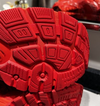 New Balenciaga Runner Red Red Size 42 9us
