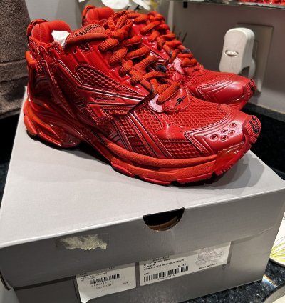 New Balenciaga Runner Red Red Size 42 9us
