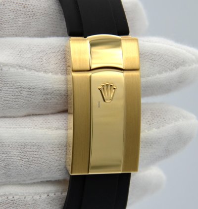 Rolex Sky-dweller 326238-0009