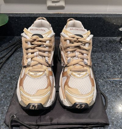 New Balenciaga Runner Track Tan White Size 42 9us