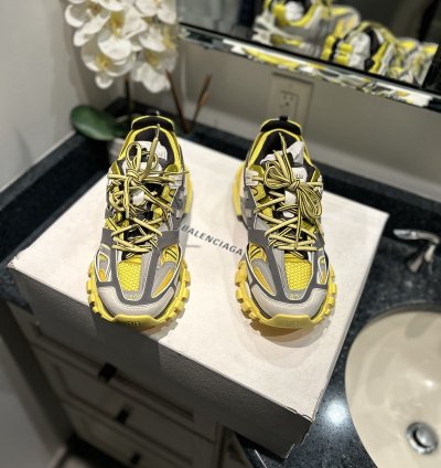 New Balenciaga Track Yellow Grey Size 42 9us With Box