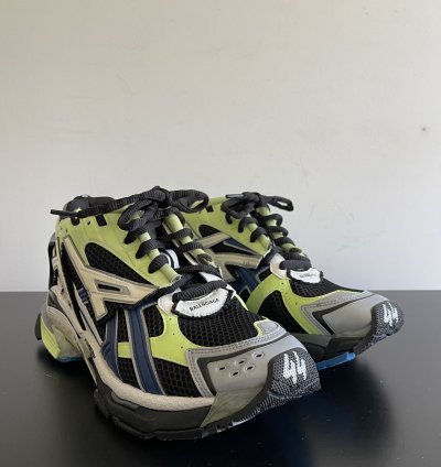 New Og Winter 21 Runner Sneakers 44 Us 11