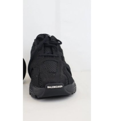 O1rshd1 Monocolor Fabric Mesh Phantom Sneaker In Black