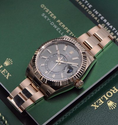 Rolex Sky-dweller 326935