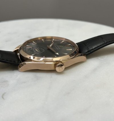 Omega Seamaster Aqua Terra 150m 231 53 49 10 06 001 Manual 18k Rose Gold Weight 141g 49mm Box