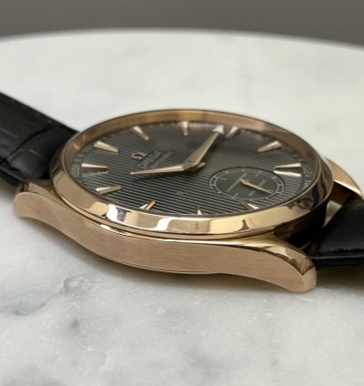 Omega Seamaster Aqua Terra 150m 231 53 49 10 06 001 Manual 18k Rose Gold Weight 141g 49mm Box