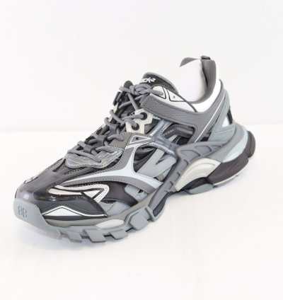 O1rshd1 Track 2 Open Sneakers In Grey Black