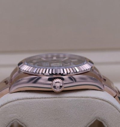 Rolex Sky-dweller 326935 Rhodium Grau 2024 Neu Full Set