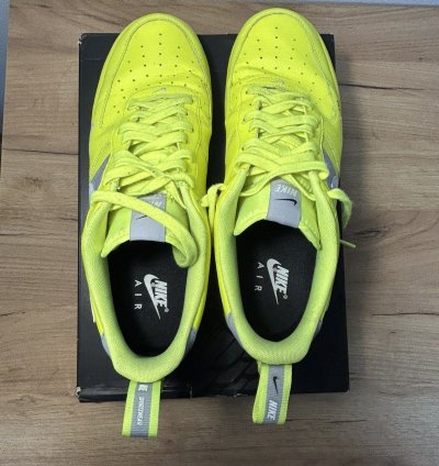 Air Force 1 Lv8 Utility Volt