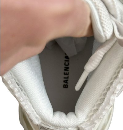 White High Top Mid Runner