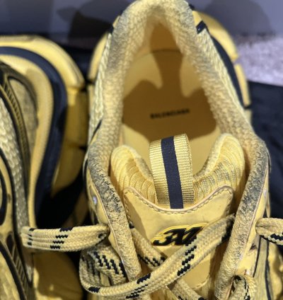 Yellow Balenciaga 3xl