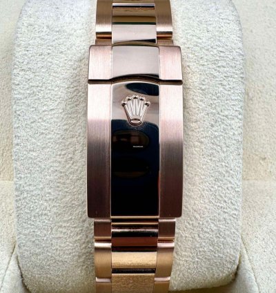 Rolex Sky-dweller 326935 Rose Gold Rhodium Dial Unworn 2023