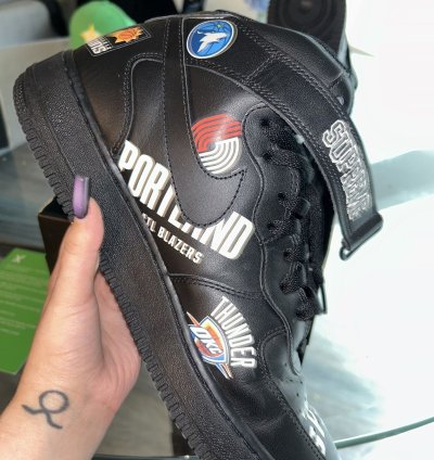 Air Force 1 Mid 07 Supreme