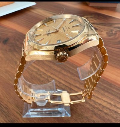 Omega Seamaster Aqua Terra 231 50 42 21 08 00 Automatic 2021 Yellow Gold Very Good