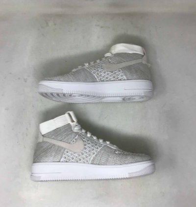 Air Force 1 Mid Flyknit Sail