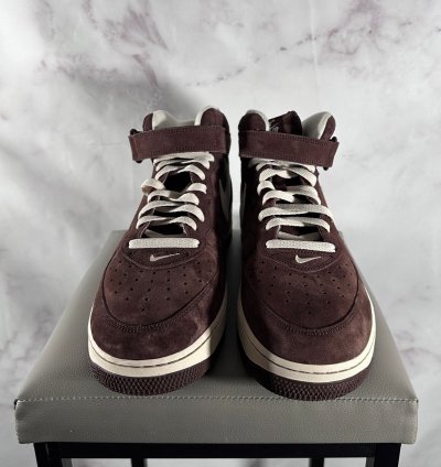 Air Force 1 Mid Qs Chocolate
