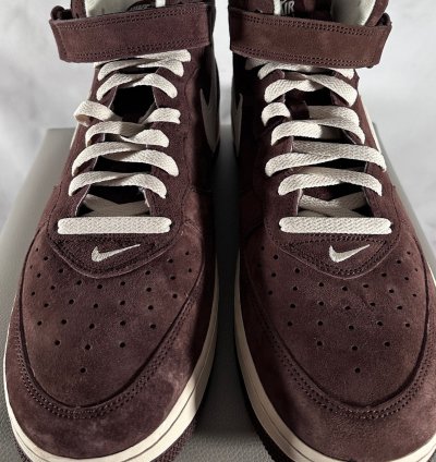 Air Force 1 Mid Qs Chocolate