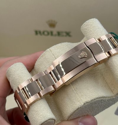 Rolex Sky-dweller 326935 White Dial Everose Oyster 2021