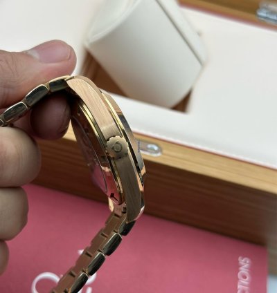 Omega Seamaster Aqua Terra Annual Calendar
