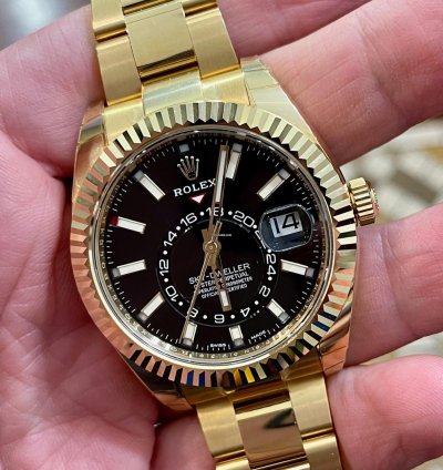 Rolex Sky-dweller 326938 - New 2022 - Mai Indossato