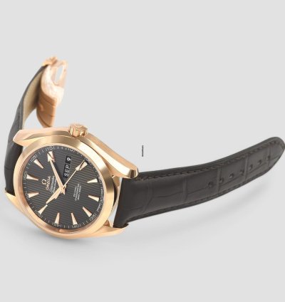 Omega Seamaster Aqua Terra Annual Calendar 18kt Rose Gold Men Watch