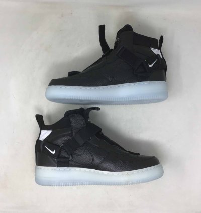 Air Force 1 Mid Utility Black Half Blue
