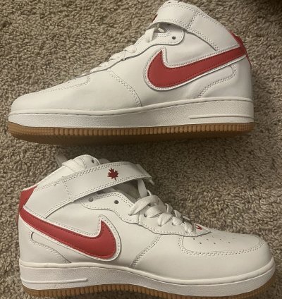 Air Force 1 Mid White Varsity Red Gum