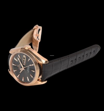 Omega Seamaster Aqua Terra Automatic Men Leather Watch