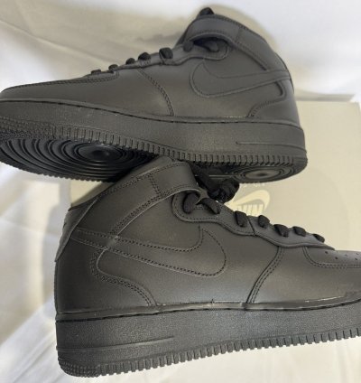 Air Force 1 Mids Size 9