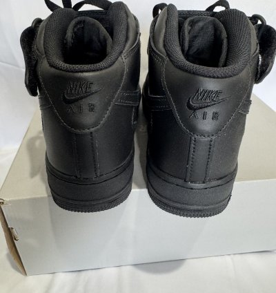 Air Force 1 Mids Size 9
