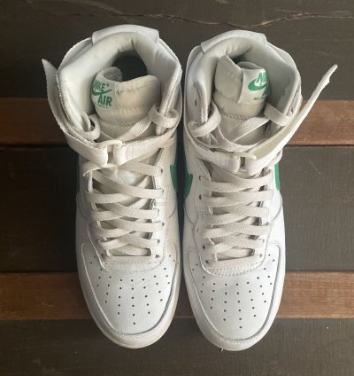 Air Force 1 Retro High Qs Lucky Green 2016 Size 8