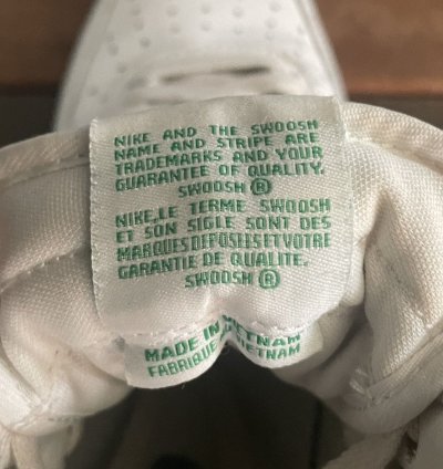 Air Force 1 Retro High Qs Lucky Green 2016 Size 8