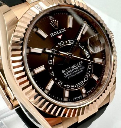 Rolex Sky-dweller 336235 Rose Gold Chocolate Dial Oysterflex Unworn 2024