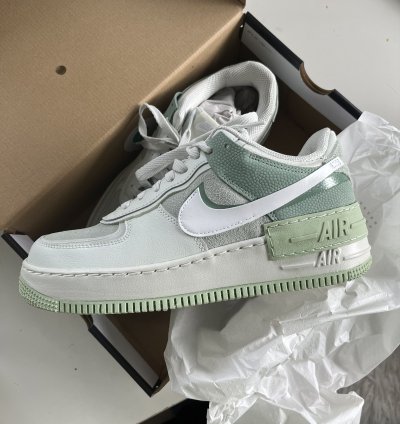 Air Force 1 Shadow Pistachio Frost