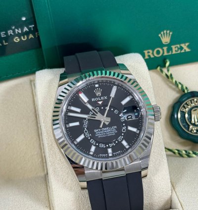 Rolex Sky-dweller 336239 Oysterflex Black Dial New 2023