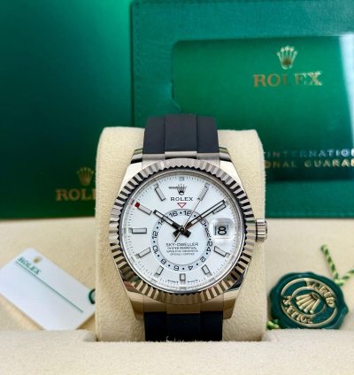 Rolex Sky-dweller 336239 Sky-dweller 42mm White Gold Oysterflex White Dial