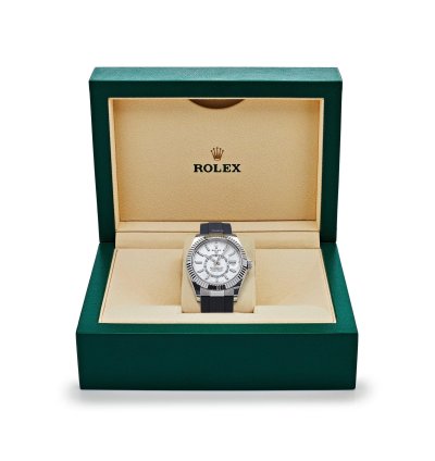 Rolex Sky-dweller 336239 White Gold White Dial Oysterflex