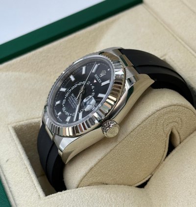 Rolex Sky-dweller 336239-0002