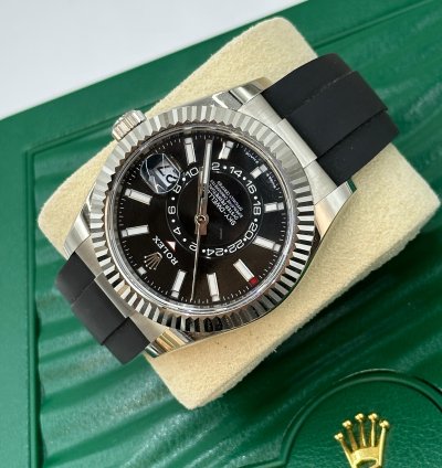 Rolex Sky-dweller 336239-0002