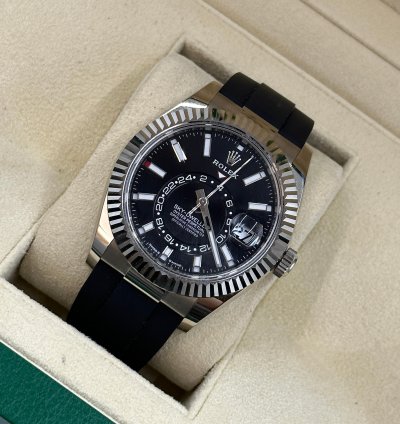 Rolex Sky-dweller 336239-0002