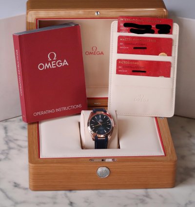 Omega Seamaster Aqua Terra Master 41mm Chronometer Sedna Rose Gold Blue Dial 220 52 41 21 03 001