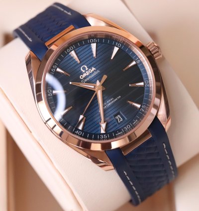 Omega Seamaster Aqua Terra Master 41mm Chronometer Sedna Rose Gold Blue Dial 220 52 41 21 03 001