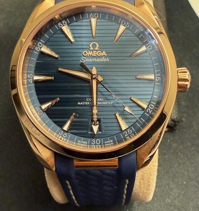 Omega Seamaster Aqua Terra Master Chronometer Rose Golden Omega Seamaster Aqua Terra Master Chronometer