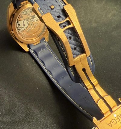 Omega Seamaster Aqua Terra Master Chronometer Rose Golden Omega Seamaster Aqua Terra Master Chronometer