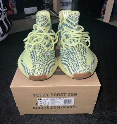 Yeezy Boost 350 V2