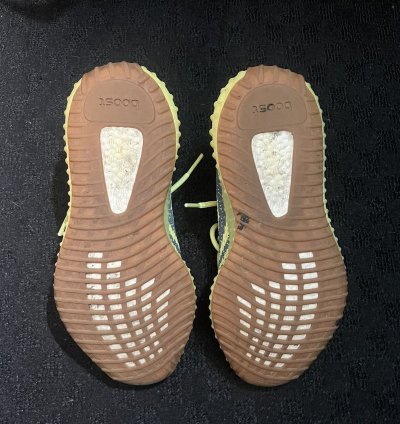 Yeezy Boost 350 V2